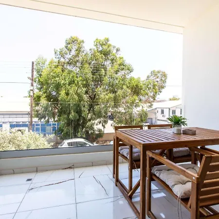 Apartment Platinum Breeze - 1-br & Balcony In *